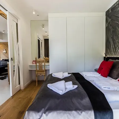 Royal Hotel apartamentowy *